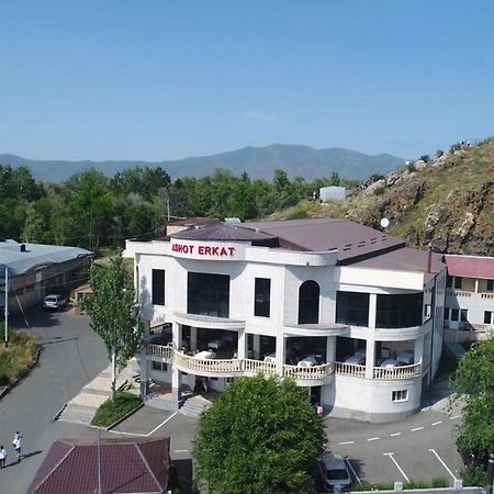 Hotel Ashot Erkat Sevan Esterno foto