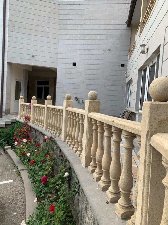 Hotel Ashot Erkat Sevan Esterno foto